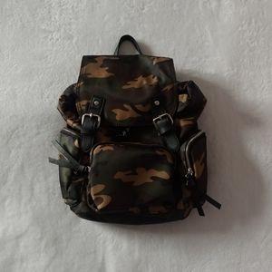 CAMOUFLAGE MINI BOOKBAG